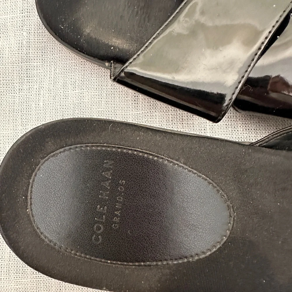 Cole Haan Grand.OS Black Patent Leather Slide Sandals – Size 9M - Picture 5 of 6